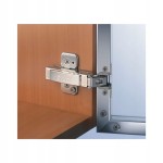 Zawias-meblowy-nakladany-BLUM71T950A-Clip-T-95-do-waskich-ram-aluminiowych-EAN-GTIN-5908305621089.jpg