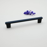 uchwyty do mebli ryflowany frezowany czarny mat loft nowoczesny kuchnia.jpg