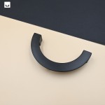uchwyt do mebli geometryczny półokrąg DIORE szafa komoda loft,przedpokój designe.jpg