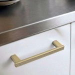 Uchwyt meblowy nowoczesny ryflowany uchwyt do mebli ARIVO złoty mat SH V5 RIVA 1.jpg