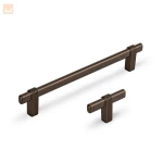 Uchwyt meblowy nowoczesny STRATO ryflowany brąz 160mm 2C01519160.BZ 1.jpg