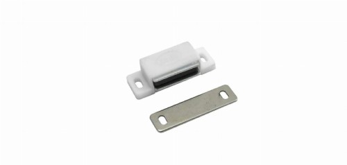 Zatrzask_meblowy_magnetyczny_BIAŁY_46_x15_-_2_zł_-_Allegro.pl_-_Raty_0%__